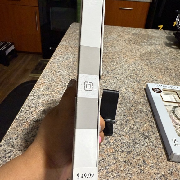 Bundle of 5 NEW iPhone Pro Cases - Picture 12 of 12